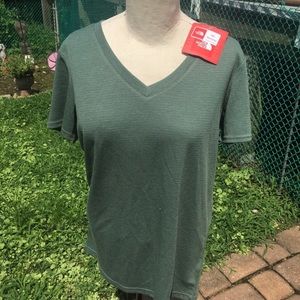 NWT: Olive North Face t-shirt